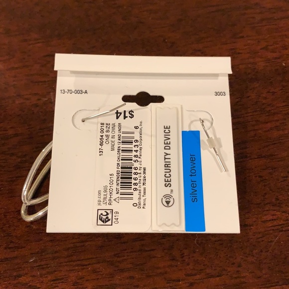 Liz Claiborne Silver Tone Triple Oval Dangle Earrings NWT - Picture 3 of 3